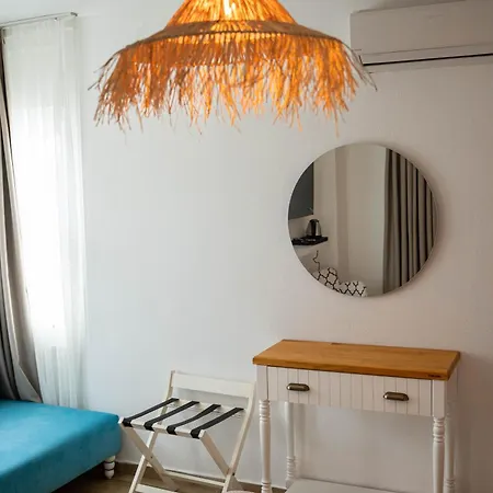 Bed & Breakfast Limonaia Alaçatı