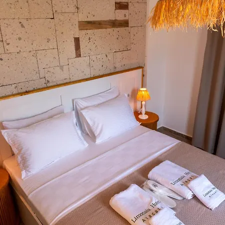 Alojamento de Acomodação e Pequeno-almoço Limonaia Alacati