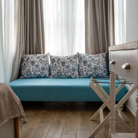 Bed & Breakfast Limonaia 4*