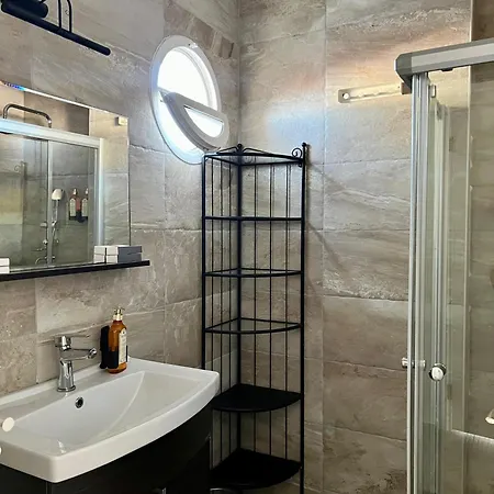 Alojamento de Acomodação e Pequeno-almoço Limonaia Alacati