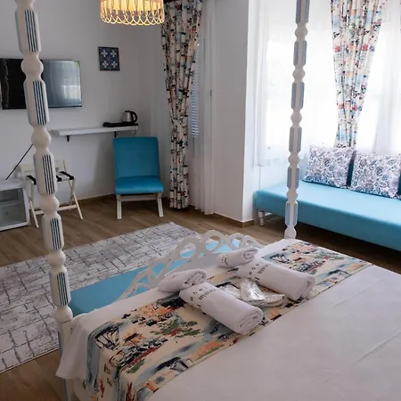 Limonaia 4*