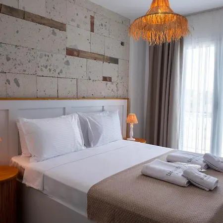 Bed & Breakfast Limonaia Alaçatı