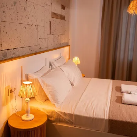 Limonaia 4*