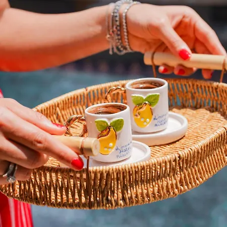 Limonaia Bed & Breakfast Alaçatı