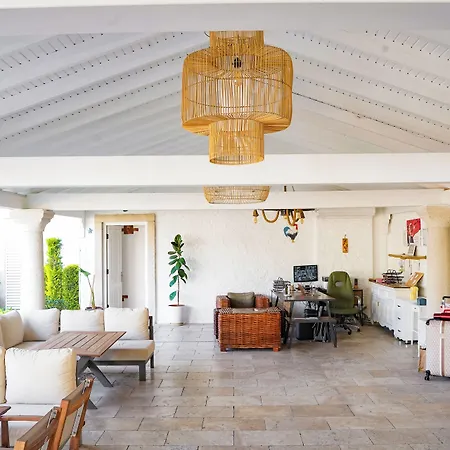 Limonaia Bed & Breakfast 4*